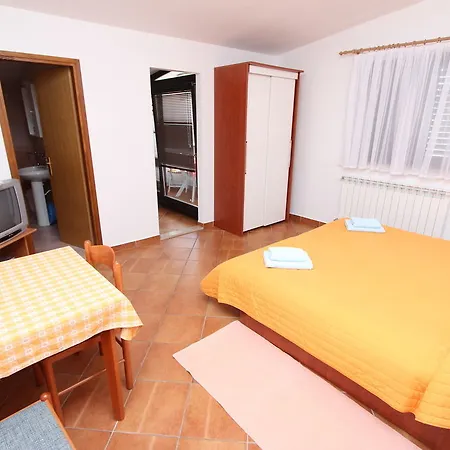 Apartments Romano Апартаменты Ровинь