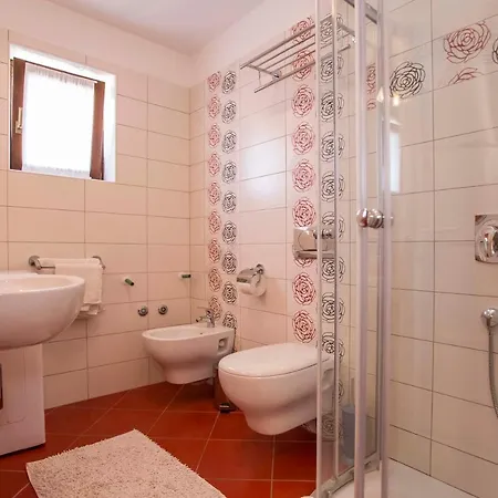 Apartments Romano Апартаменты *